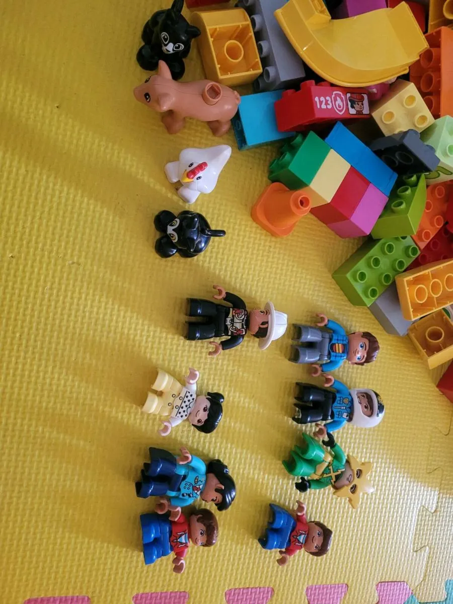 Lego Duplo big box - Image 4