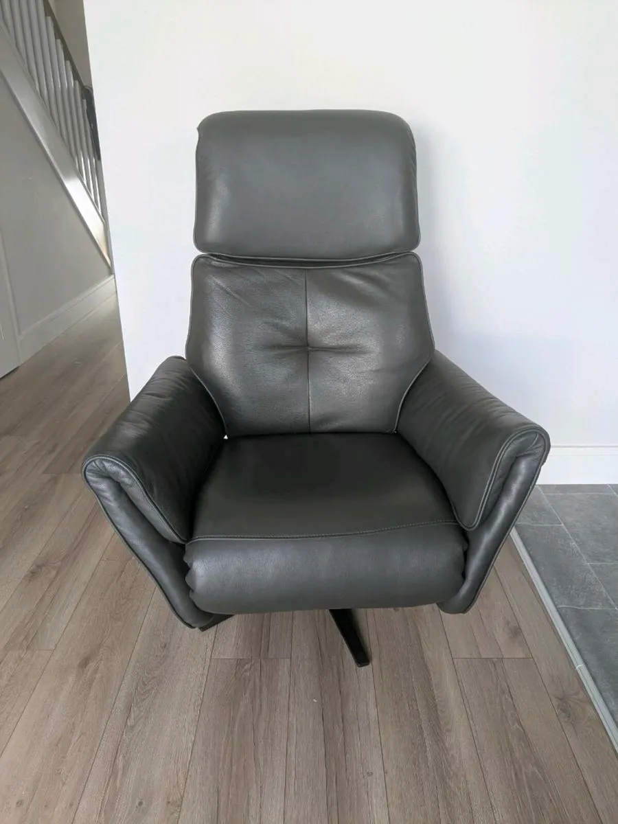 Leather recliner chair - Image 1