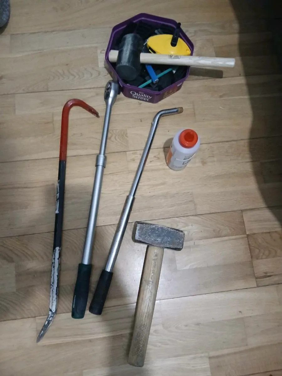 Tools assortment - Image 3
