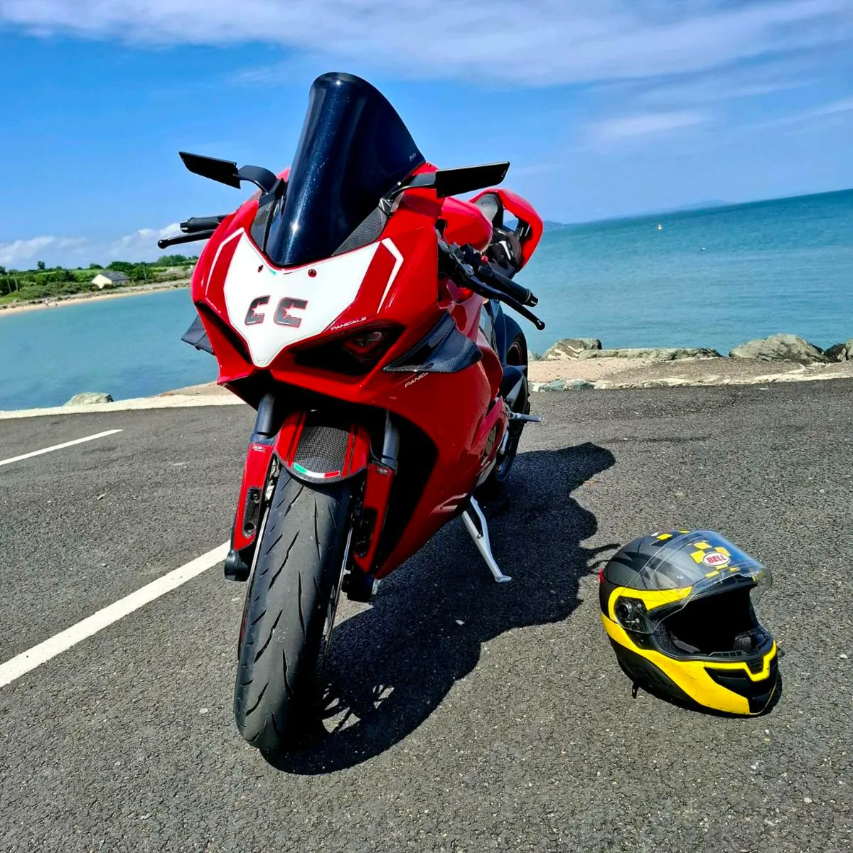 Ducati Panigale V4 - Image 1