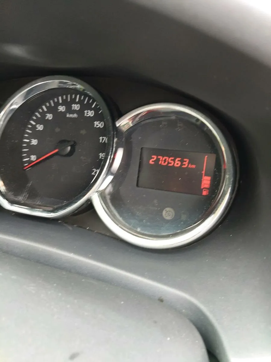 Dacia stepway 1.5 2015 - Image 4