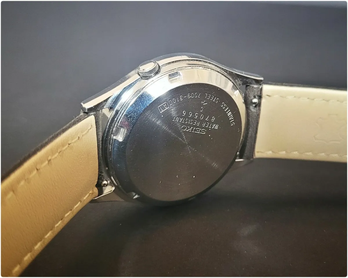 Vintage Seiko 5 - Image 2