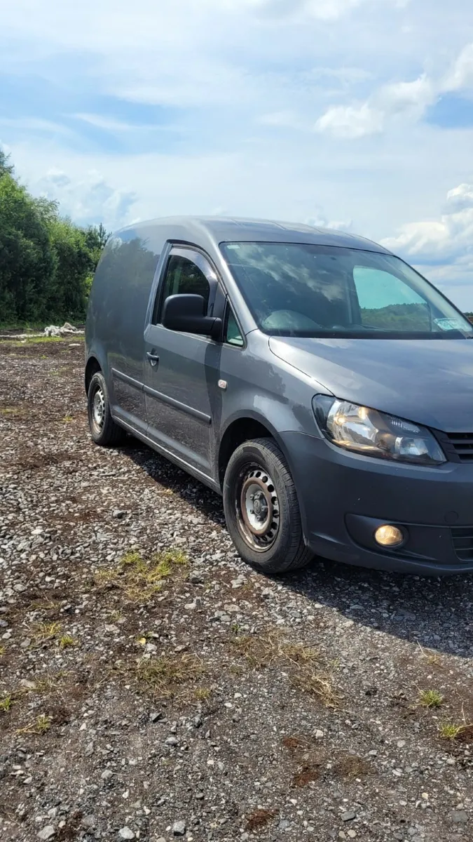 Volkswagen Caddy 2015 - Image 3