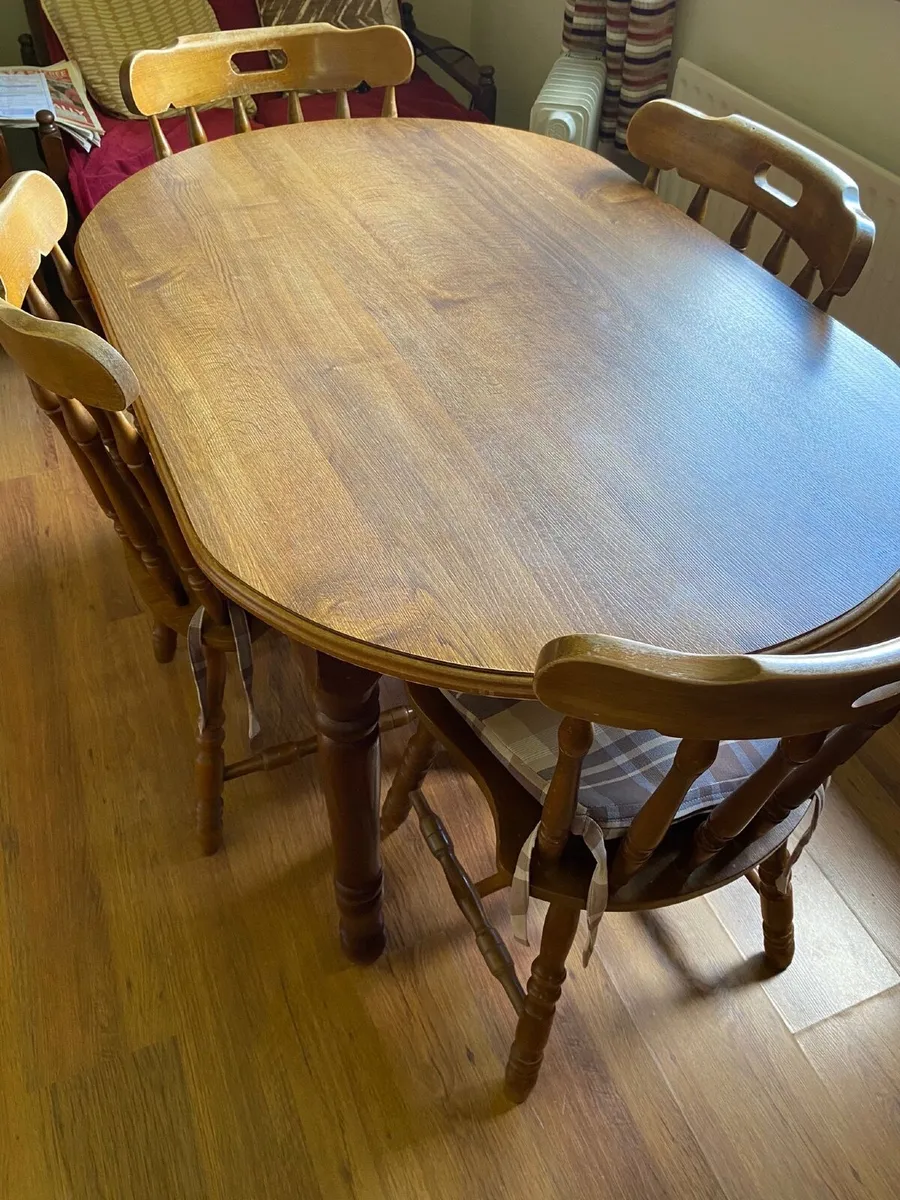 Solid wood kitchen table and 4 chairs - Image 2