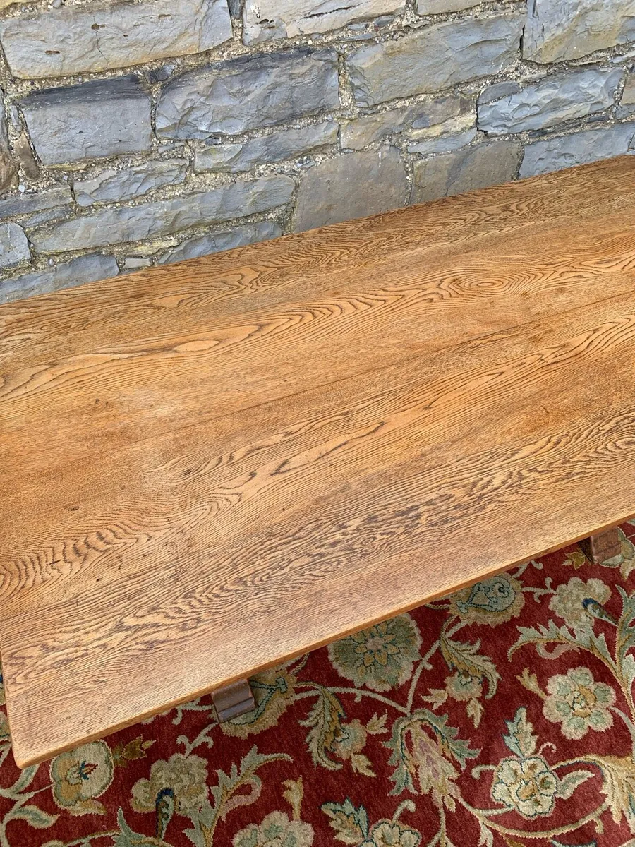 Stunning vintage solid oak refectory table. - Image 4