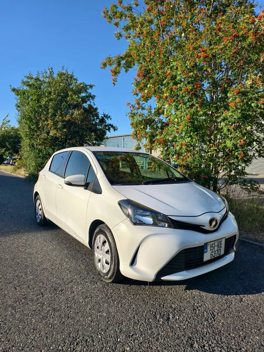 Automatic Toyota Vitz 2015 NCT 08/26 - Image 1