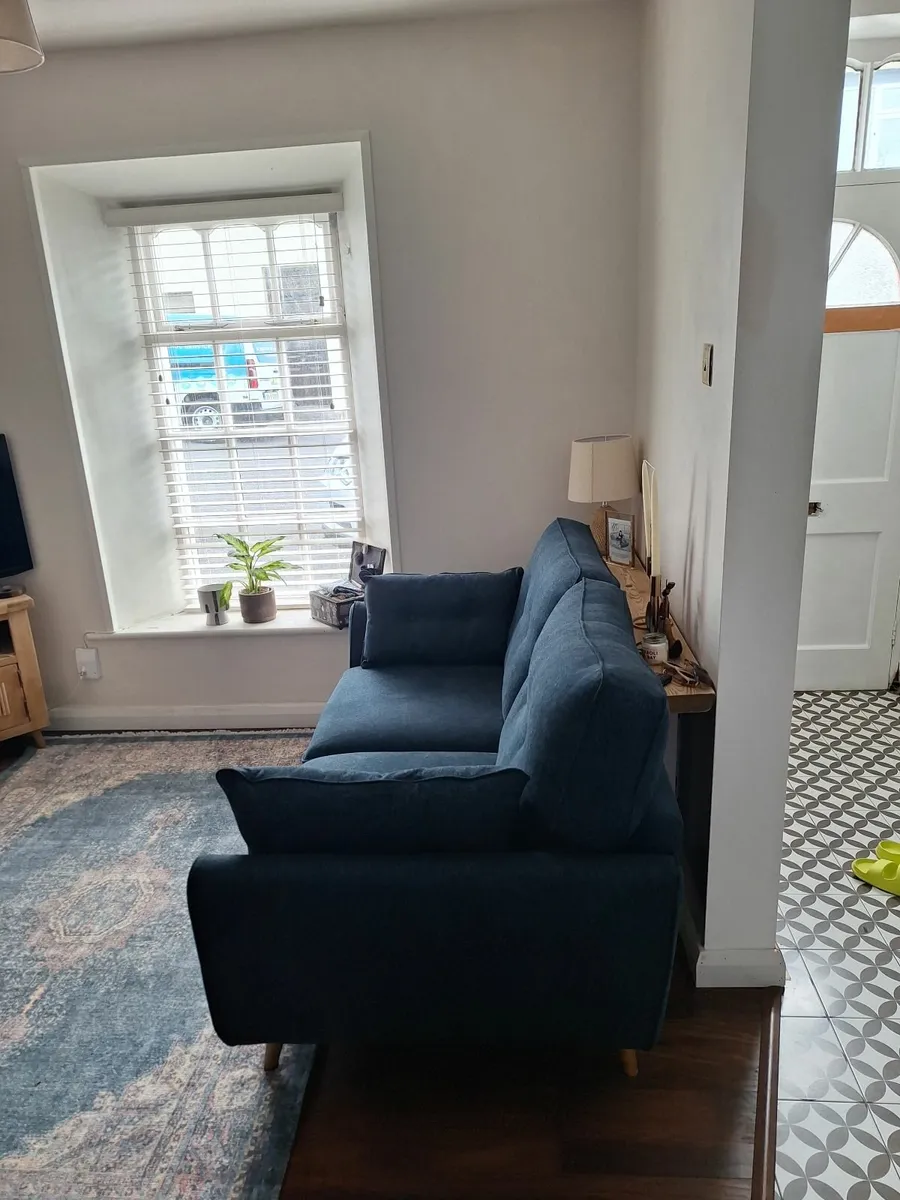 Sofa - Image 2