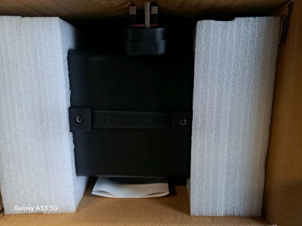 6-Gallon Oil-Free Compressor +Voltage Transformer - Image 4