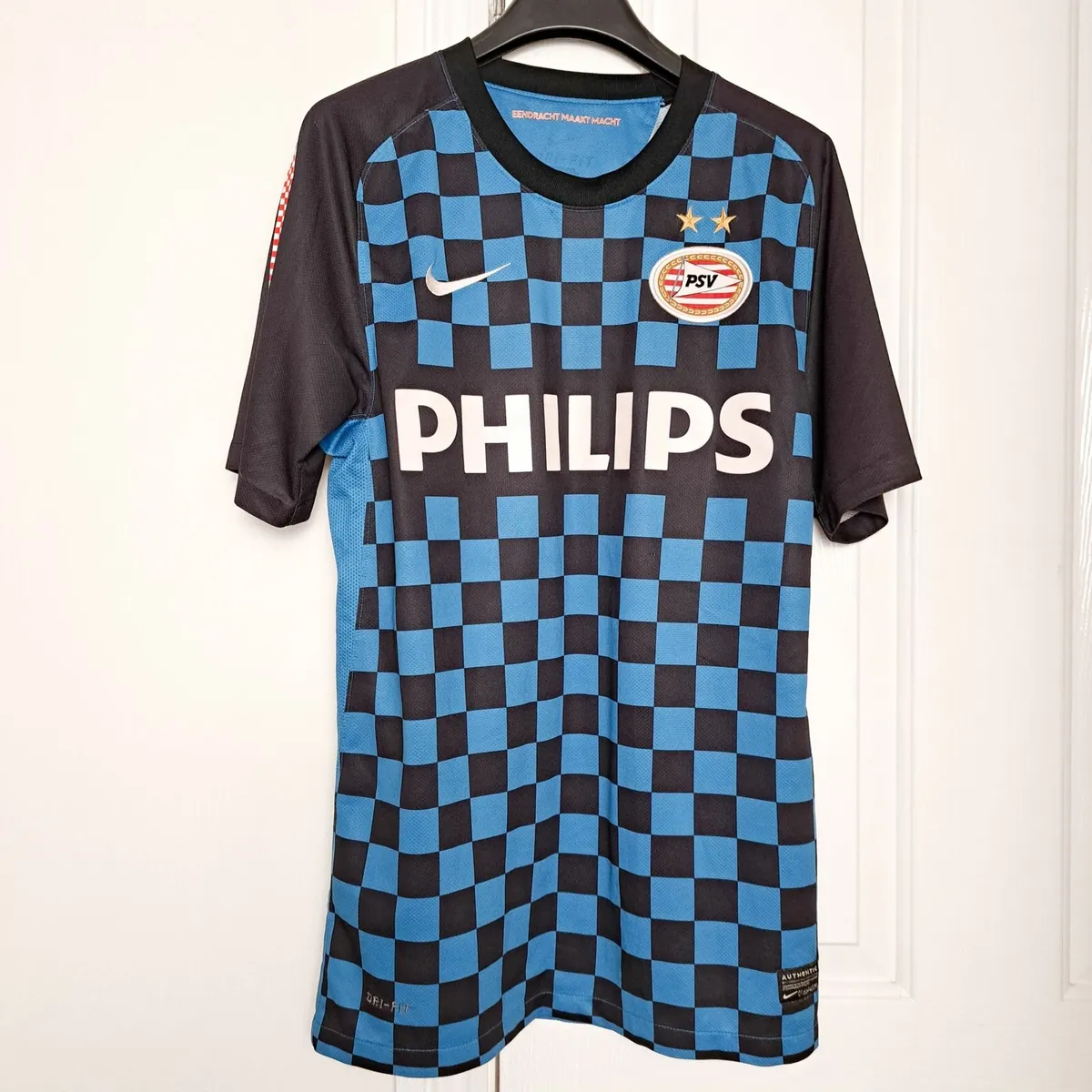 Nike Authentic PSV Eindhoven 2011 2012 Away Size S - Image 3