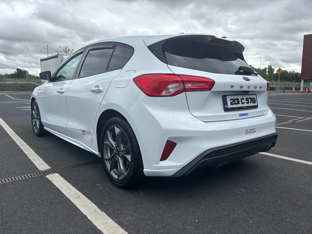 Ford focus ST line - Image 3