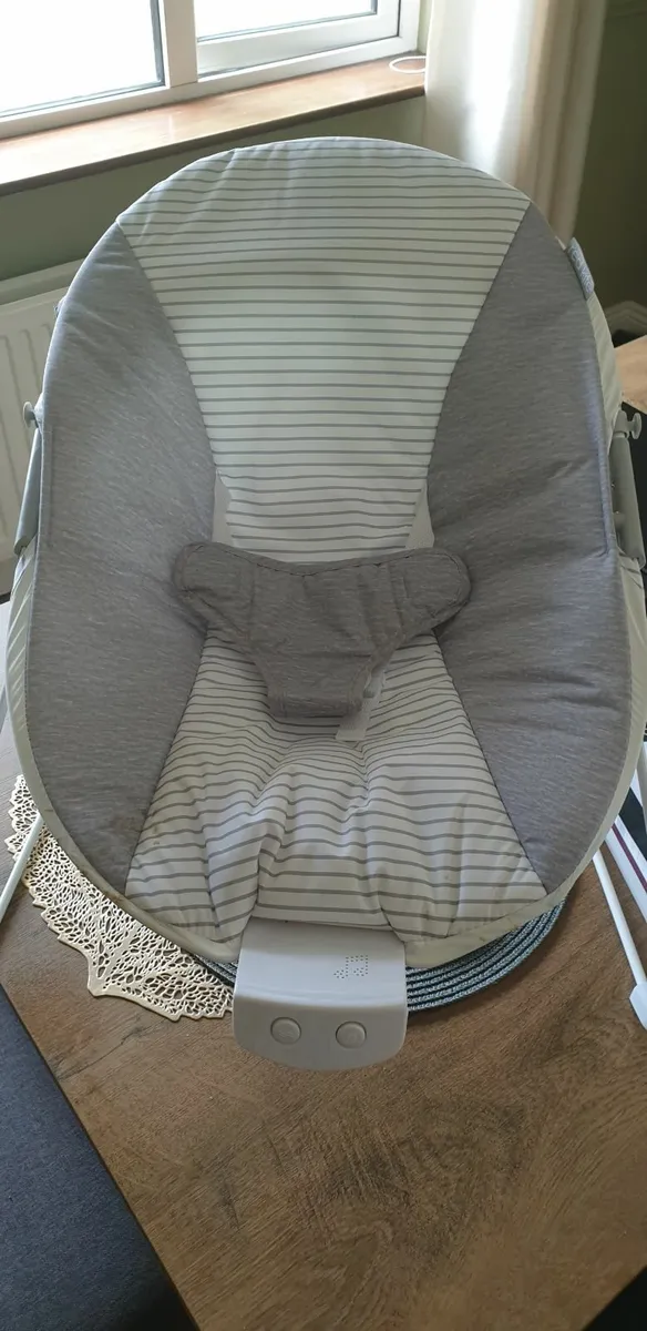 baby bouncer - Image 1