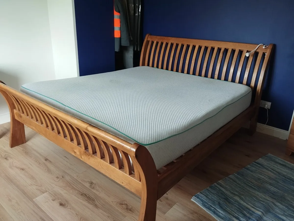 Super King Oak bed with mattress - Image 2