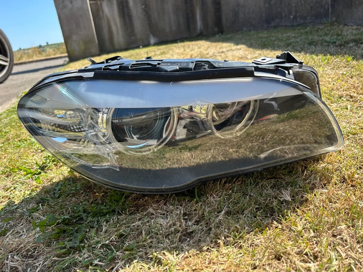 BMW F10 headlights - Image 3