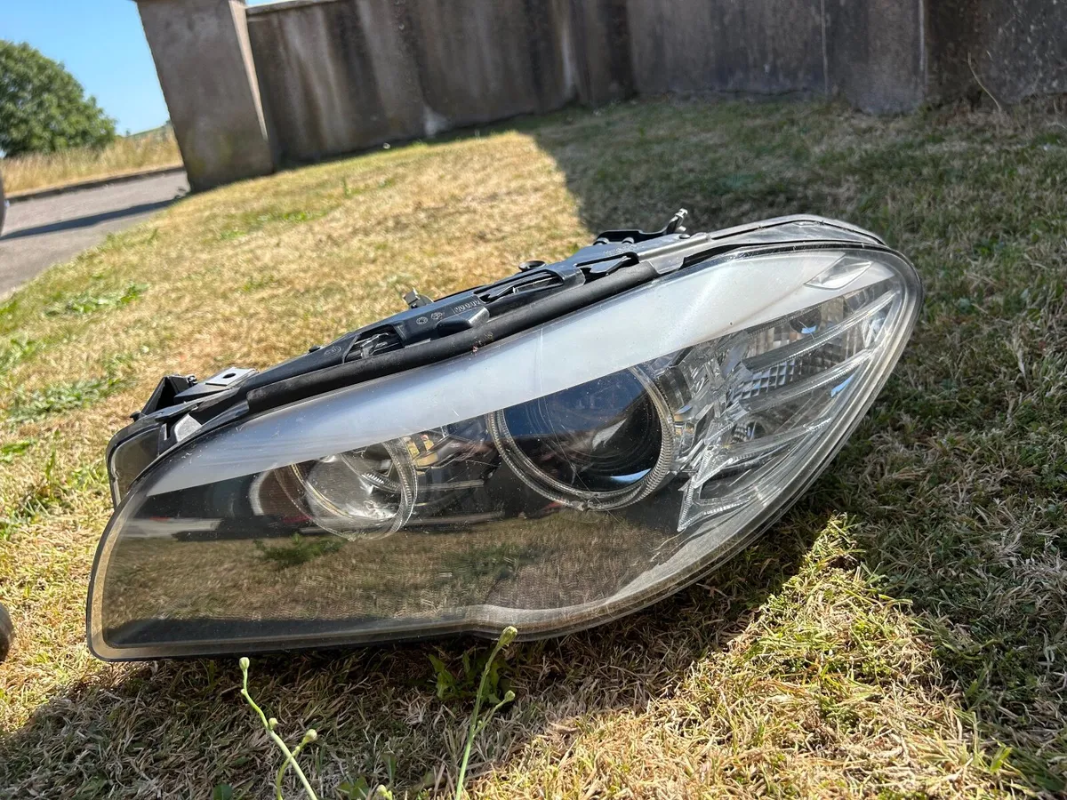 BMW F10 headlights - Image 2