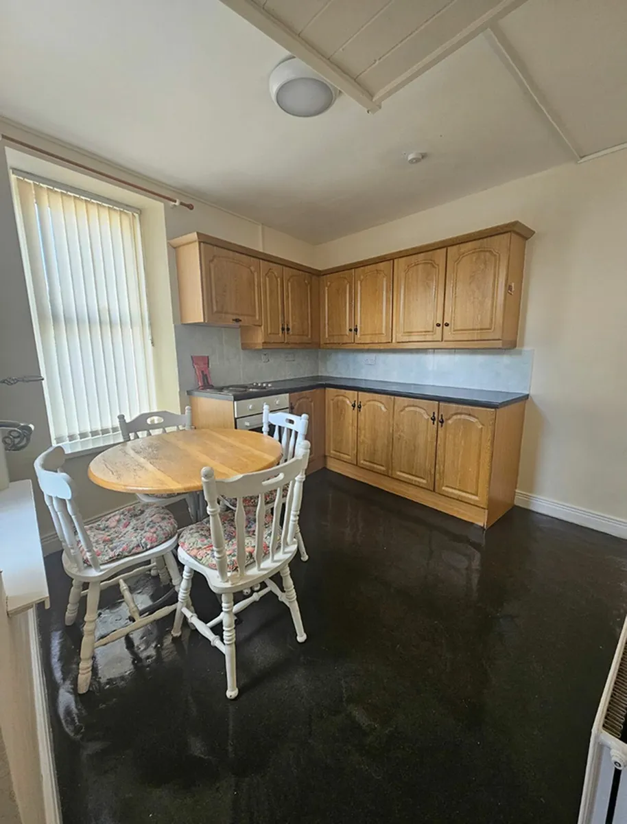 🏡 To Let – 3‑Bedroom House, Main Street, Lifford - Image 2