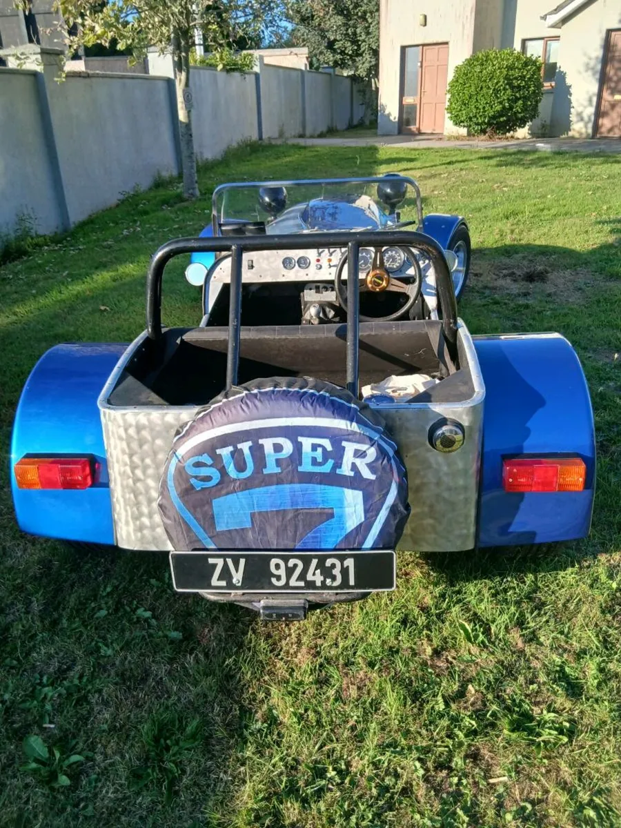 Ford Special Super 7 And Toyata Liteace - Image 2