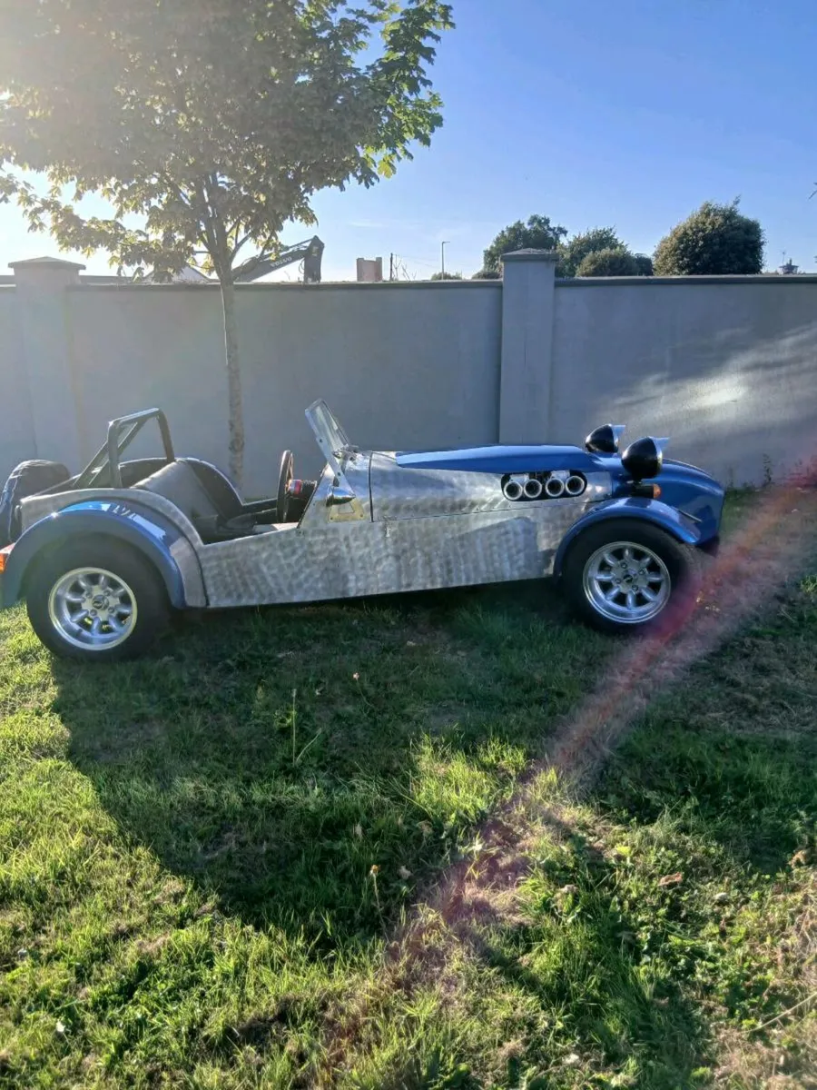Ford Special Super 7 And Toyata Liteace - Image 3