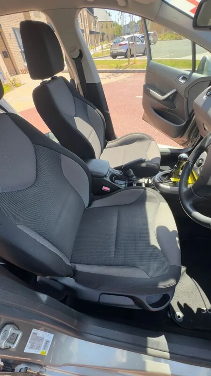 2014 Peugeot 308 - Image 4