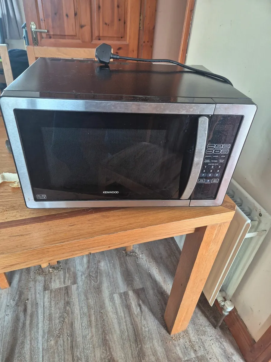 Microwave - Image 1