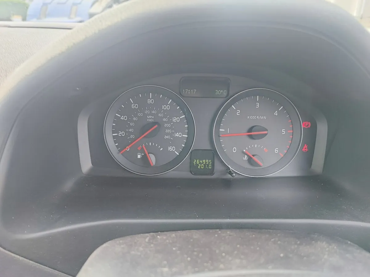 Volvo V50 2008 - Image 3