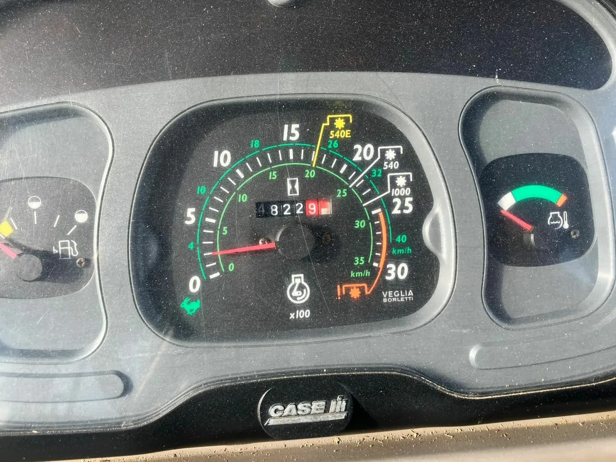 CASE IH JX70U - Image 4