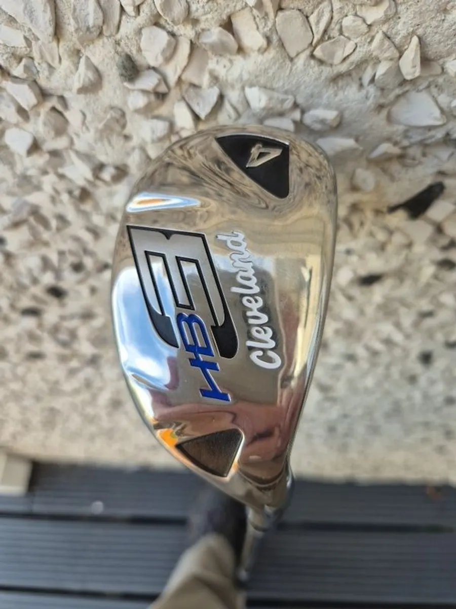 Golf Club - Image 2