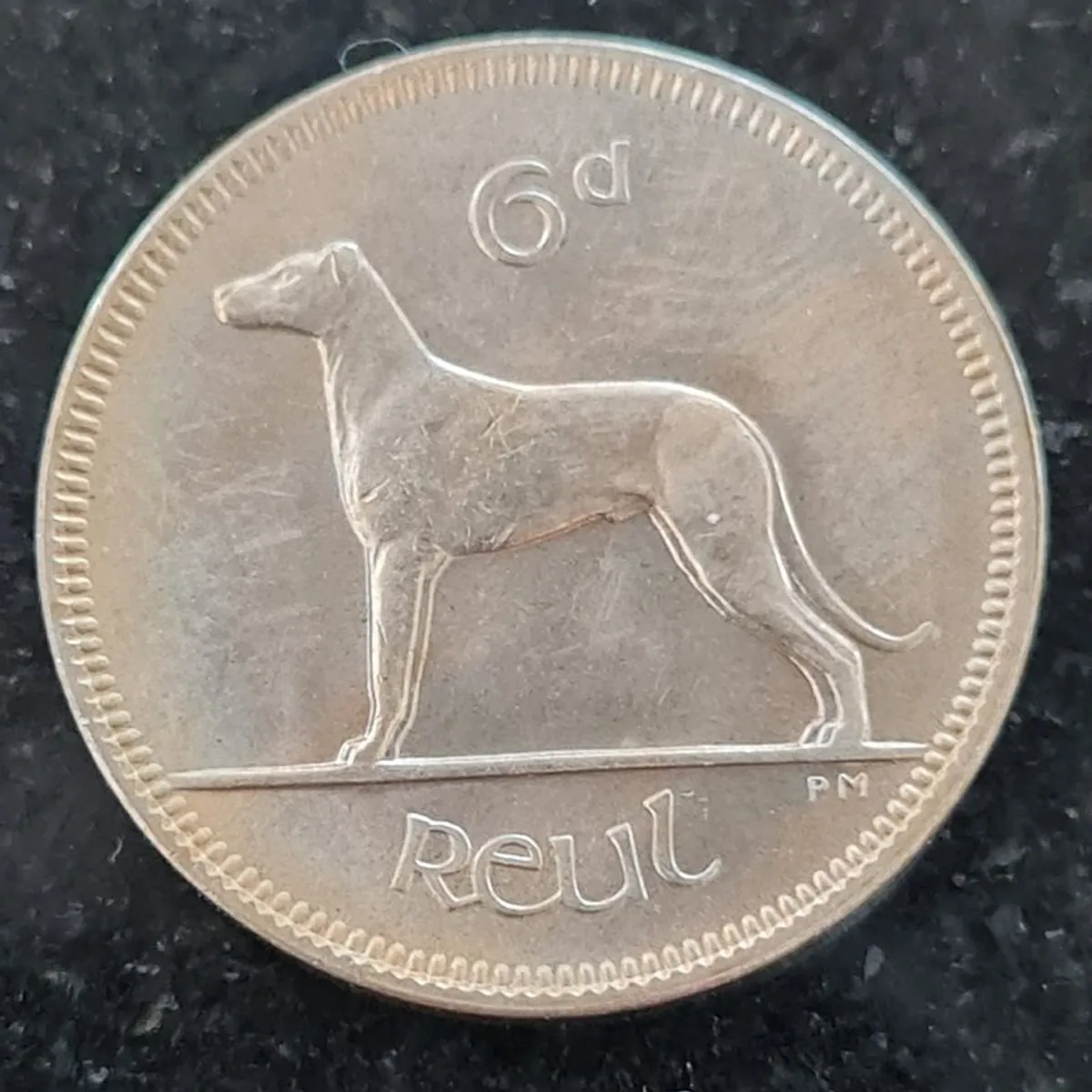 Unc 1968 Ireland 6d Six Pence coin - Image 2