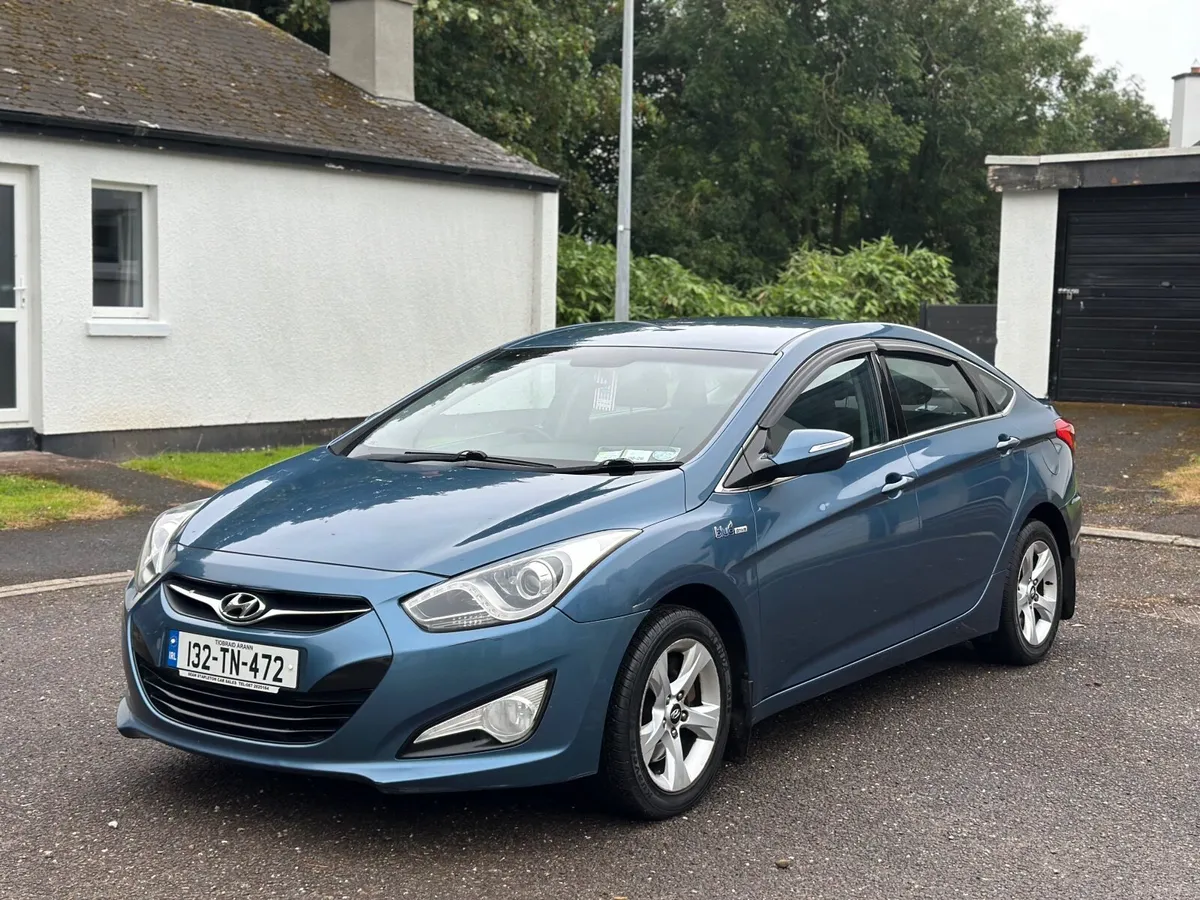 Hyundai i40 2013 - Image 2