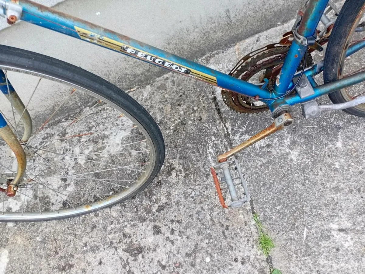 Old Peugeot bike - Image 1