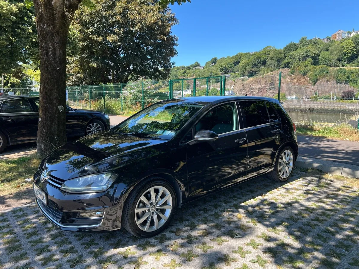 161 Golf 1.4 TSI Highline Automatic DSG Low Milage - Image 2