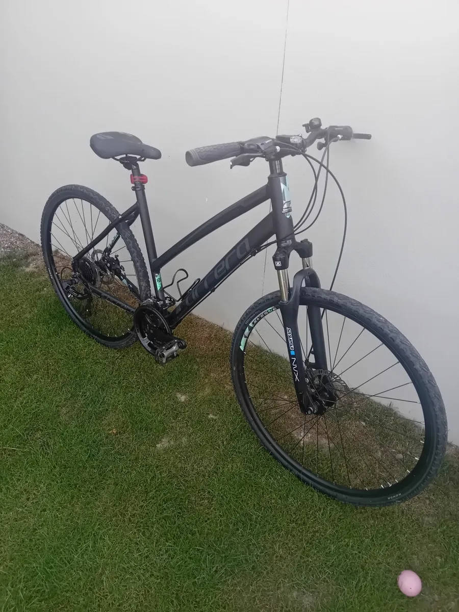 Womans bike perfect condition - Image 1