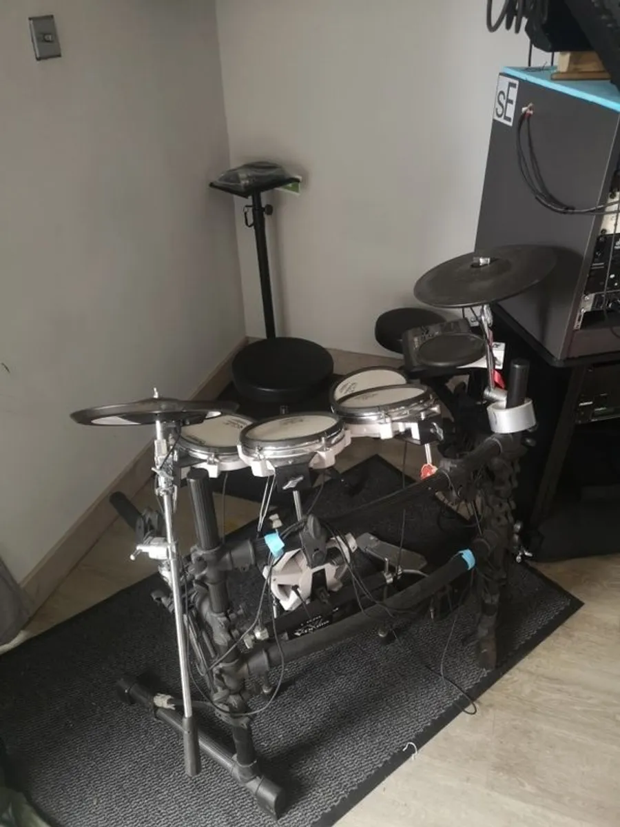 Roland TD8 - Image 2