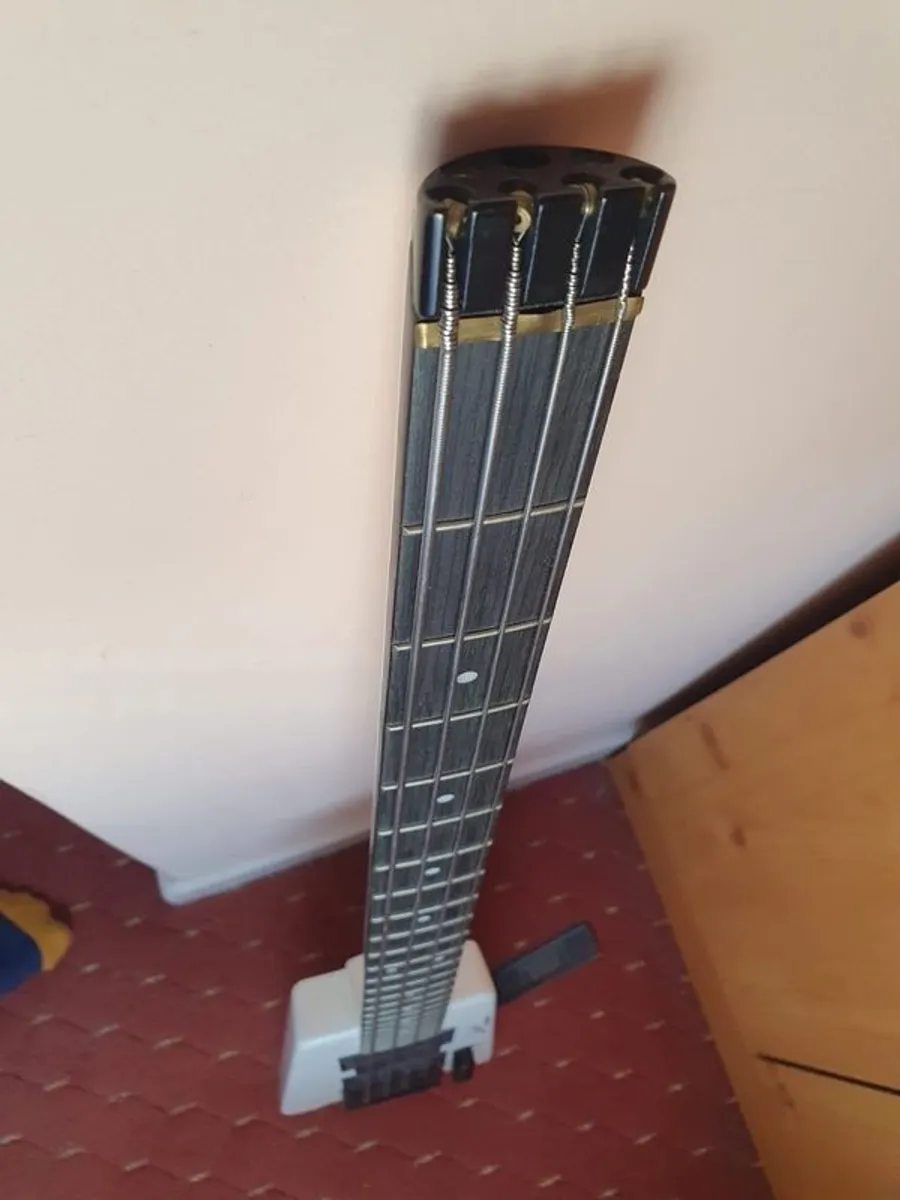 Steinberger Spirit XT-2 4 string Bass - Image 3