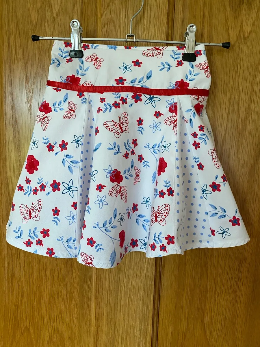 White, Red & Blue Floral Skirt - Image 1