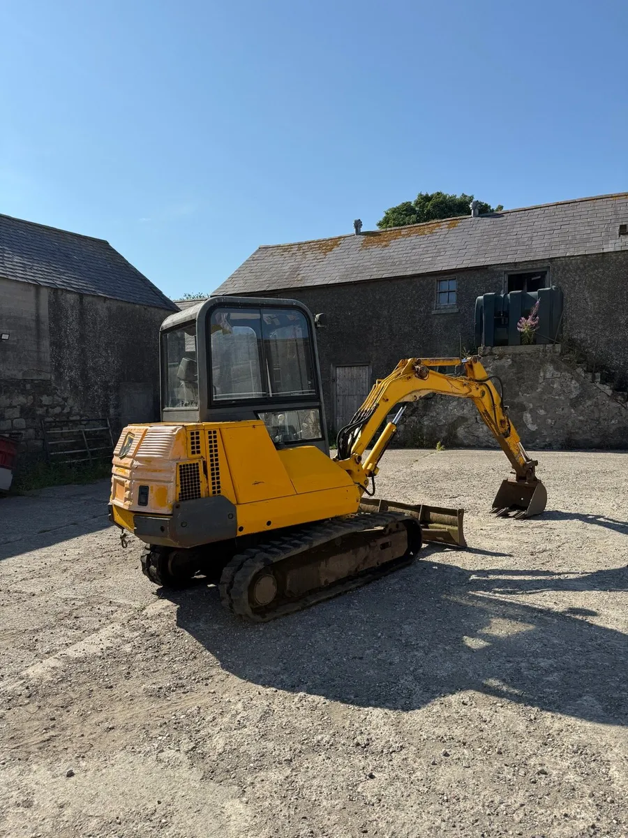1995 JCB 803 Digger - Image 3