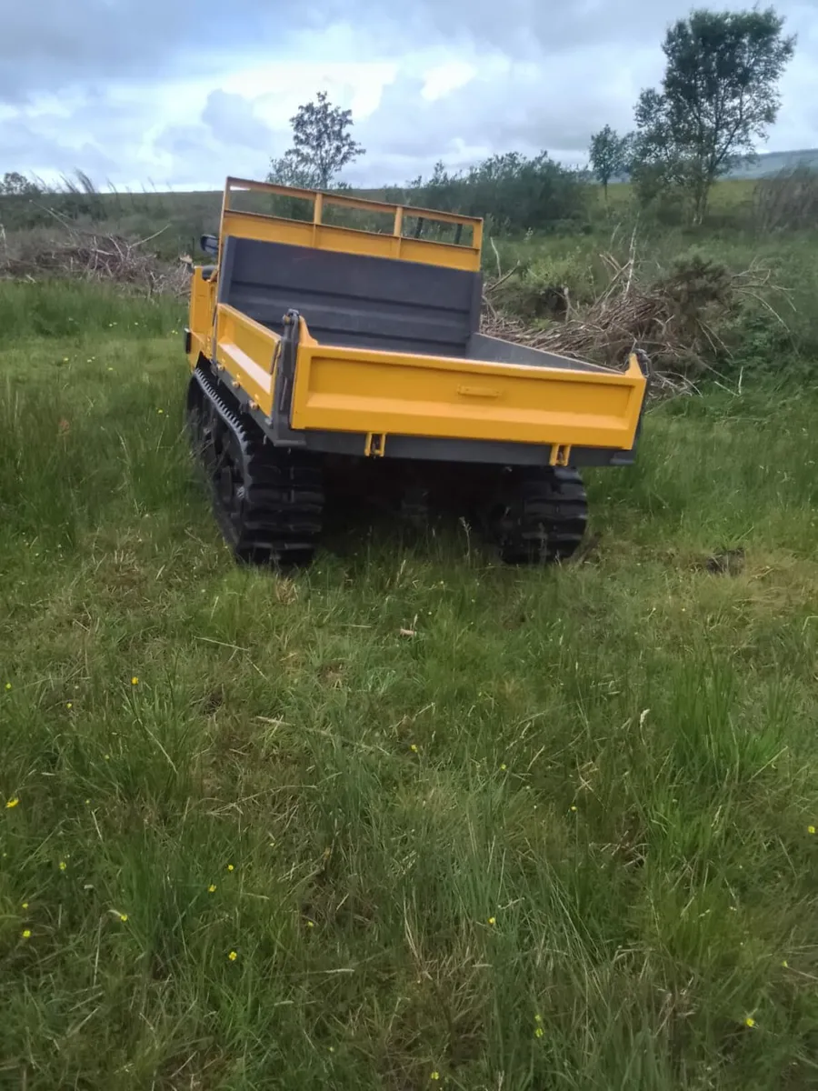 Komatsu Track Dumper - Image 4