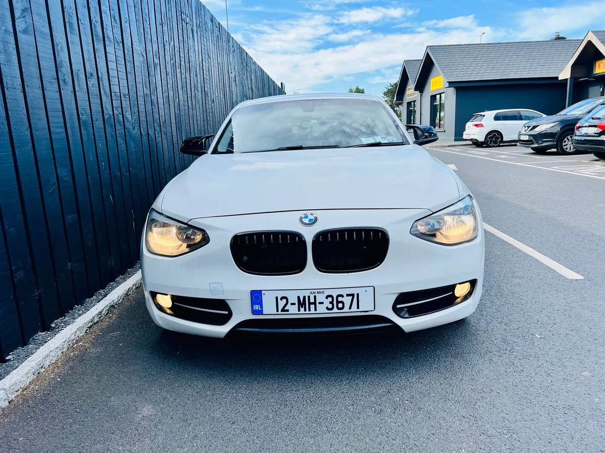 BMW 116i Sport, 🥶 AC, Low miles, NCT&TAX - Image 4