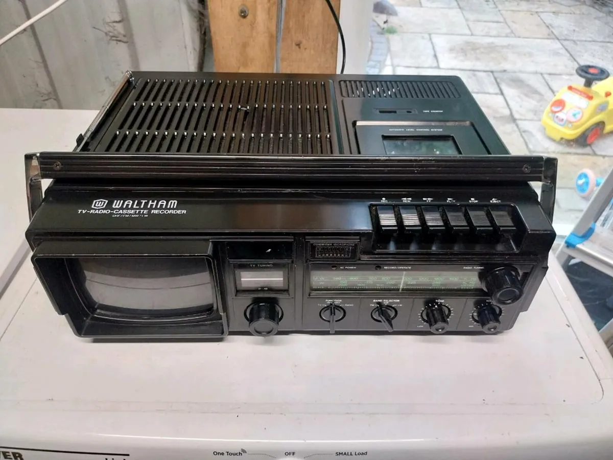 1980s waltham tv cassette recorder - Image 2