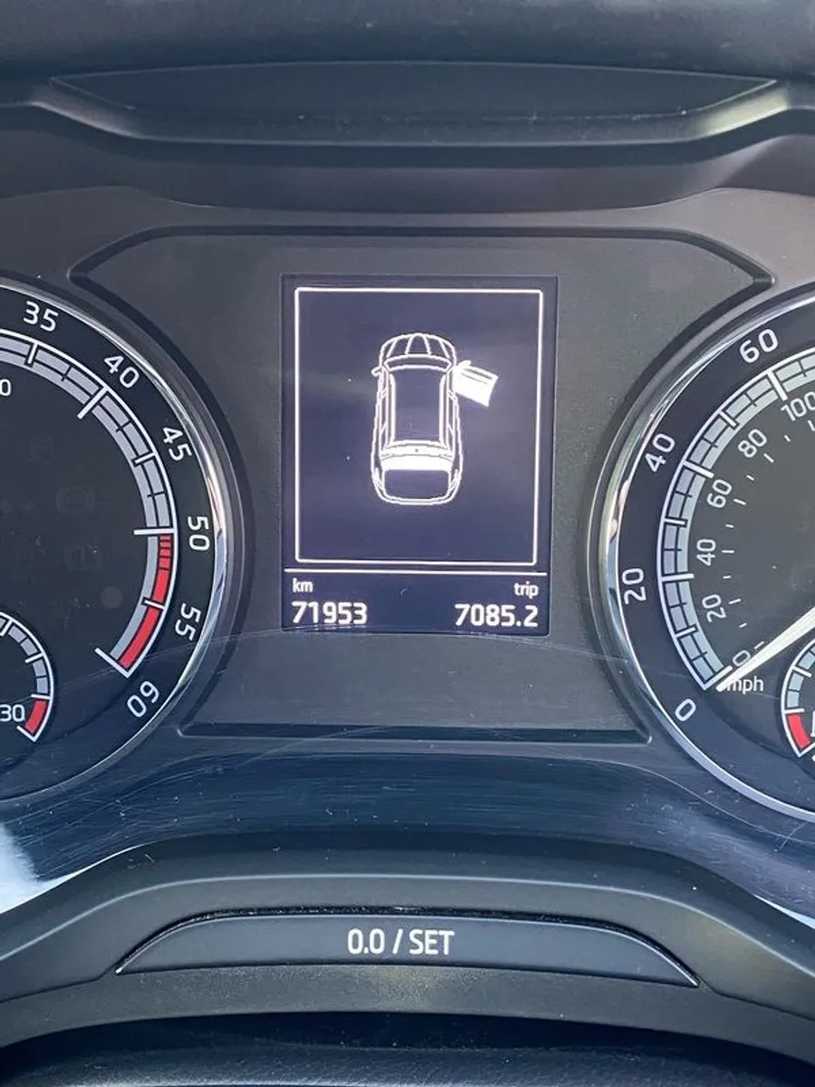 2018 Skoda  kodiaq 4x4 - Image 4