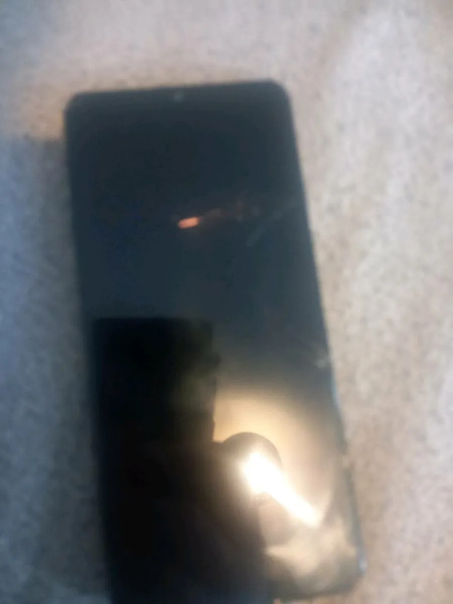 Phone - Image 2