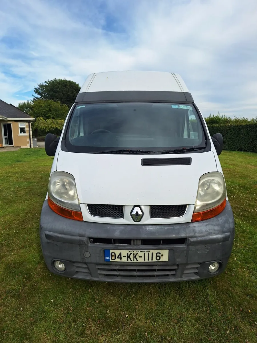 Renault Trafic Campervan - Image 1