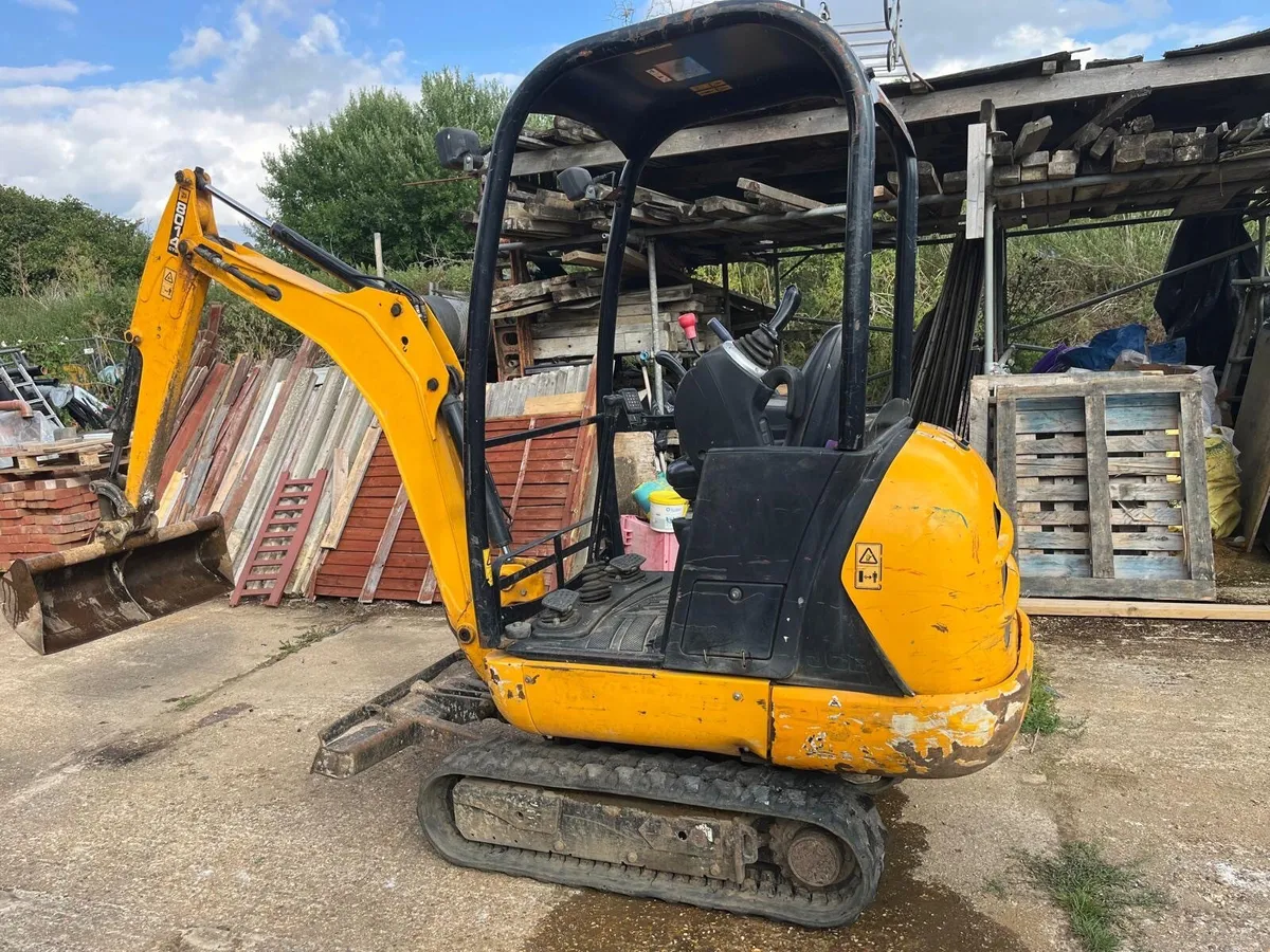 JCB 8014 Digger (14)-JCB 8014 (16)-JCB 8008 (14) - Image 2