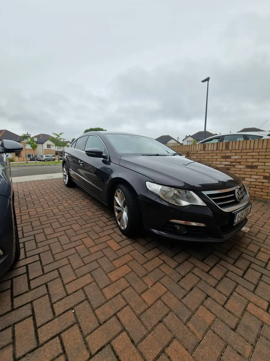 Volkswagen CC 2011 - Image 2