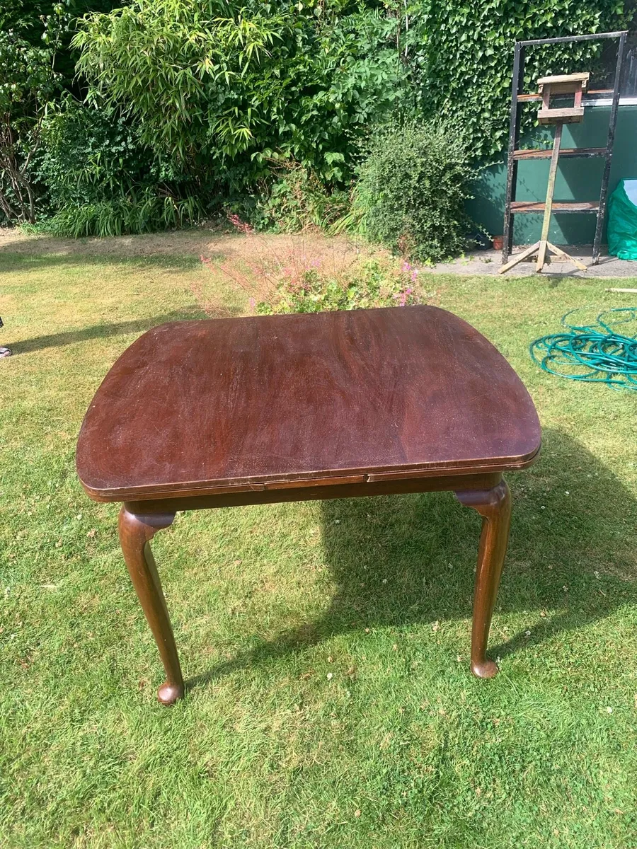 Free Extendable table - Image 4