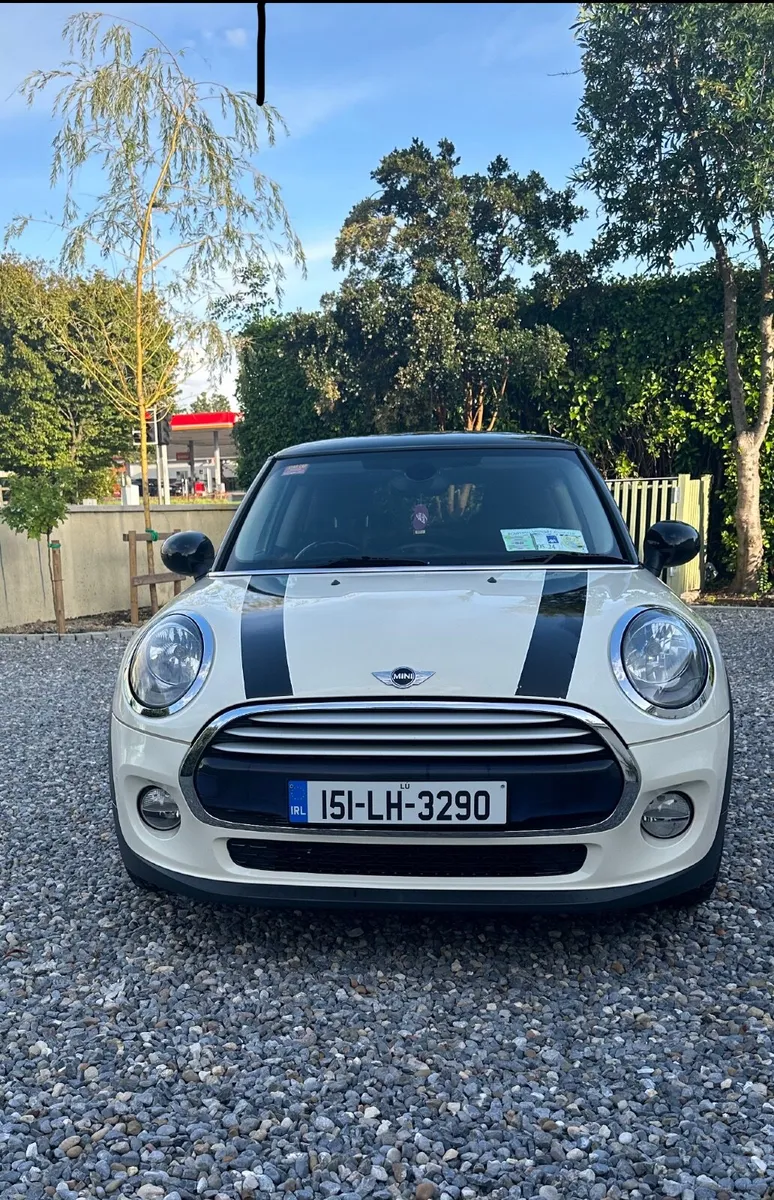 Mini Cooper 2015 - Image 1