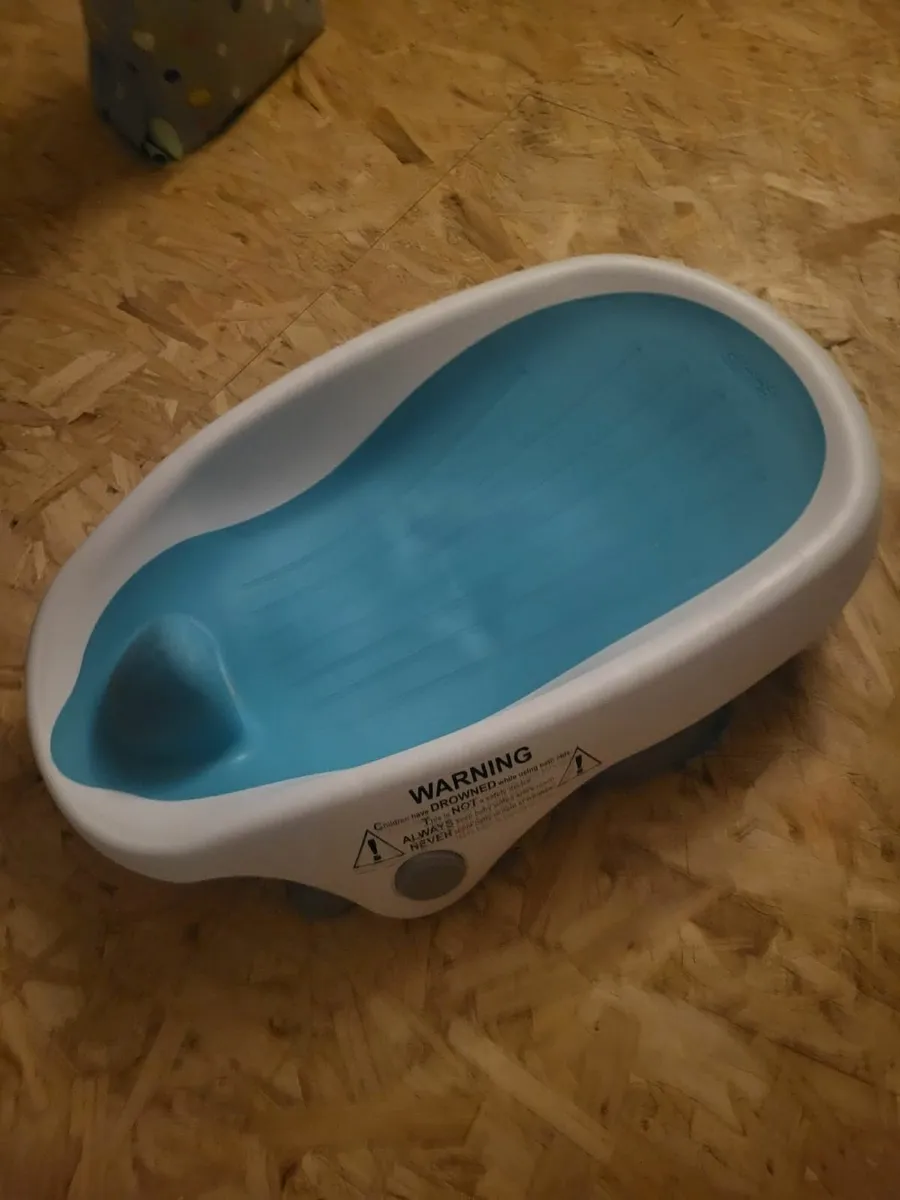 Baby Bath Seat - Image 1