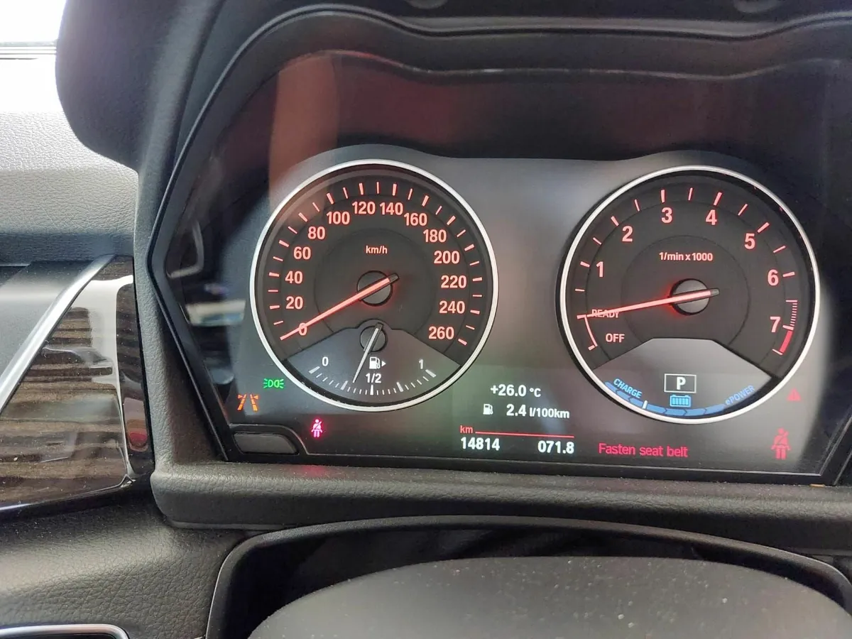 BMW 225 xe, PLUG-IN, 03/2017 , 15000km - Image 3