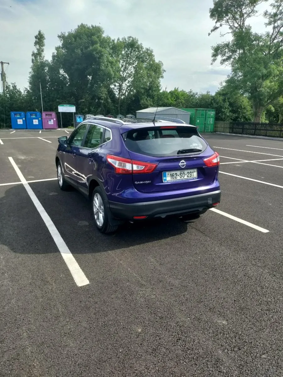 Car - Image 1