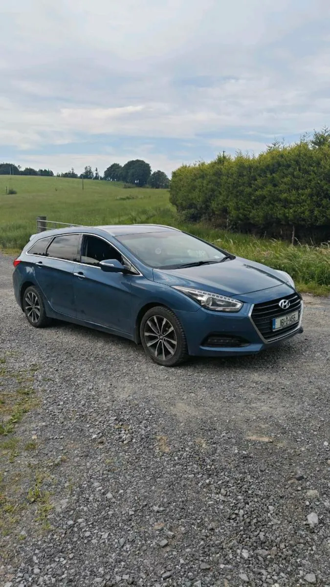 Hyundai i40 2016 - Image 2