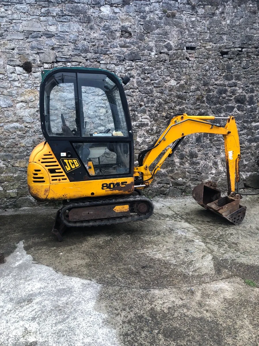 1.5 ton mini digger - Image 4